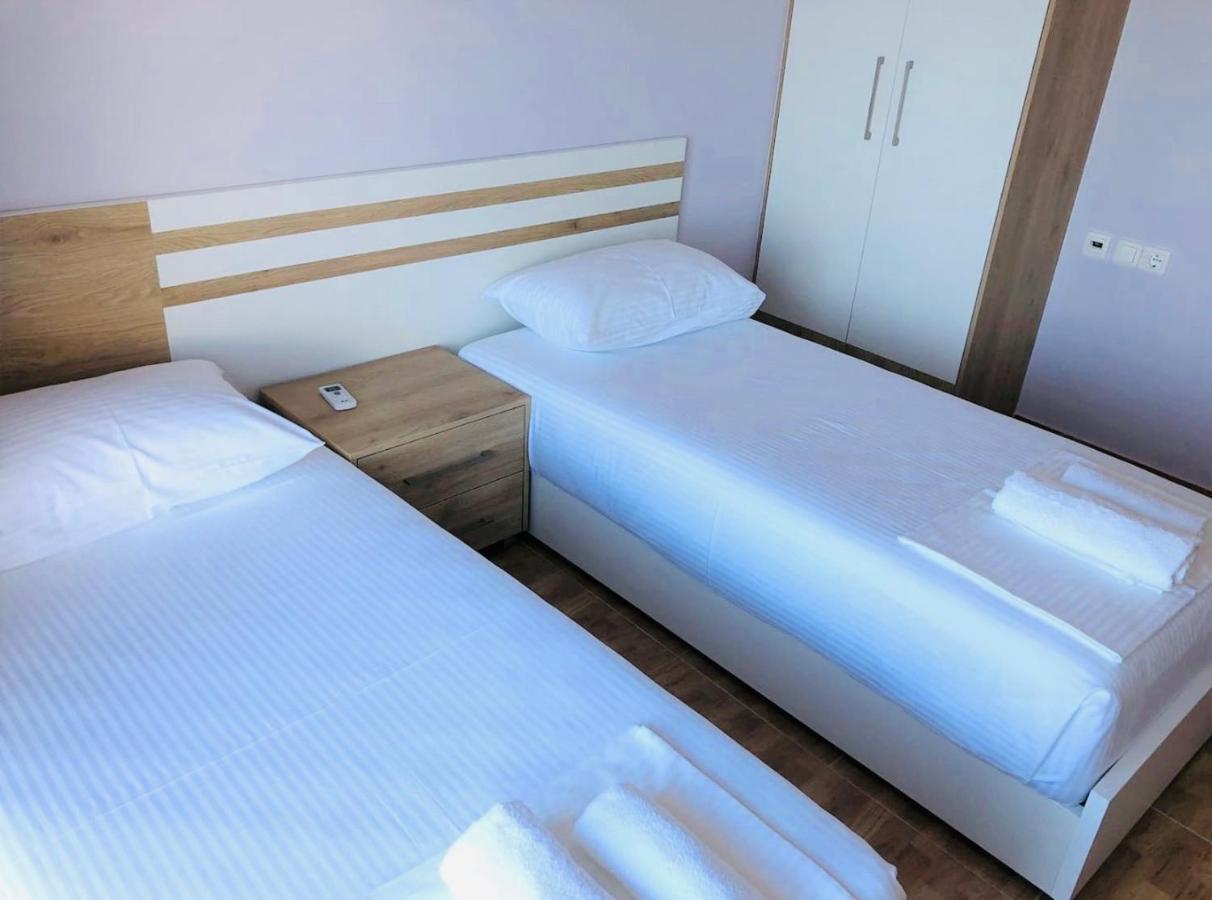 Jb Apartments Sarandë Exterior foto